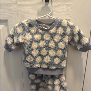 Hanna Anderson Sherpa set.